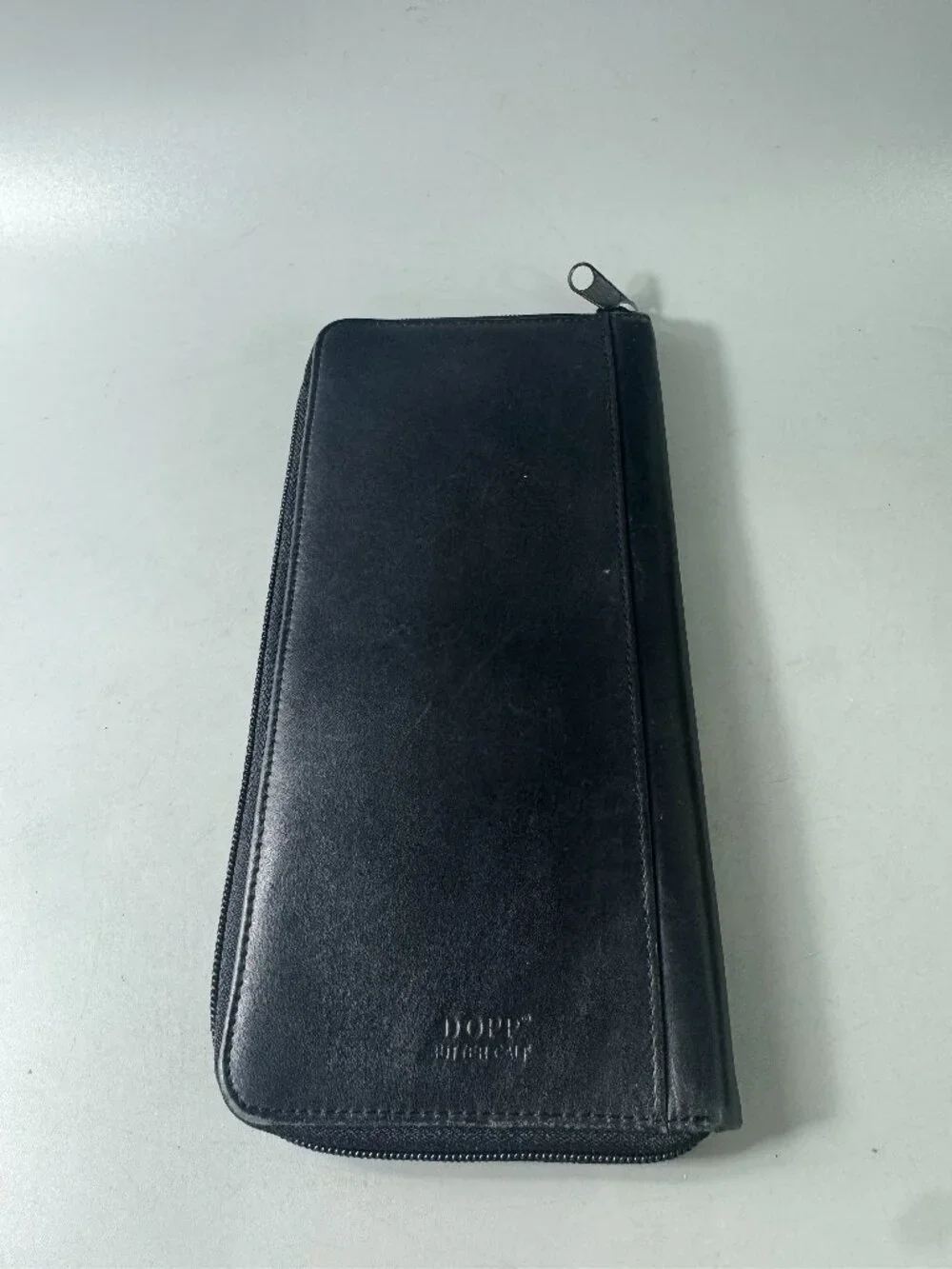 Vintage Dopp Butter Calf black leather zip-around travel organizer